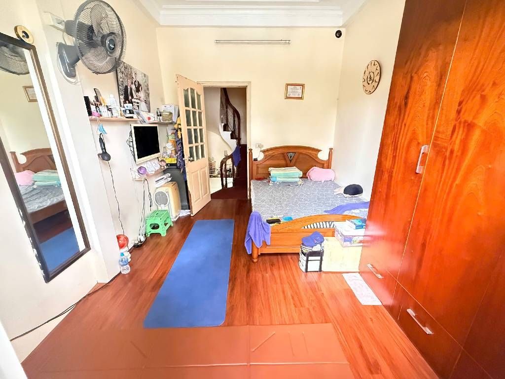 Bán nhà Mai Anh Tuấn - diện tích 16m2 5 tầng - ô tô tránh - giá 15,35 tỷ