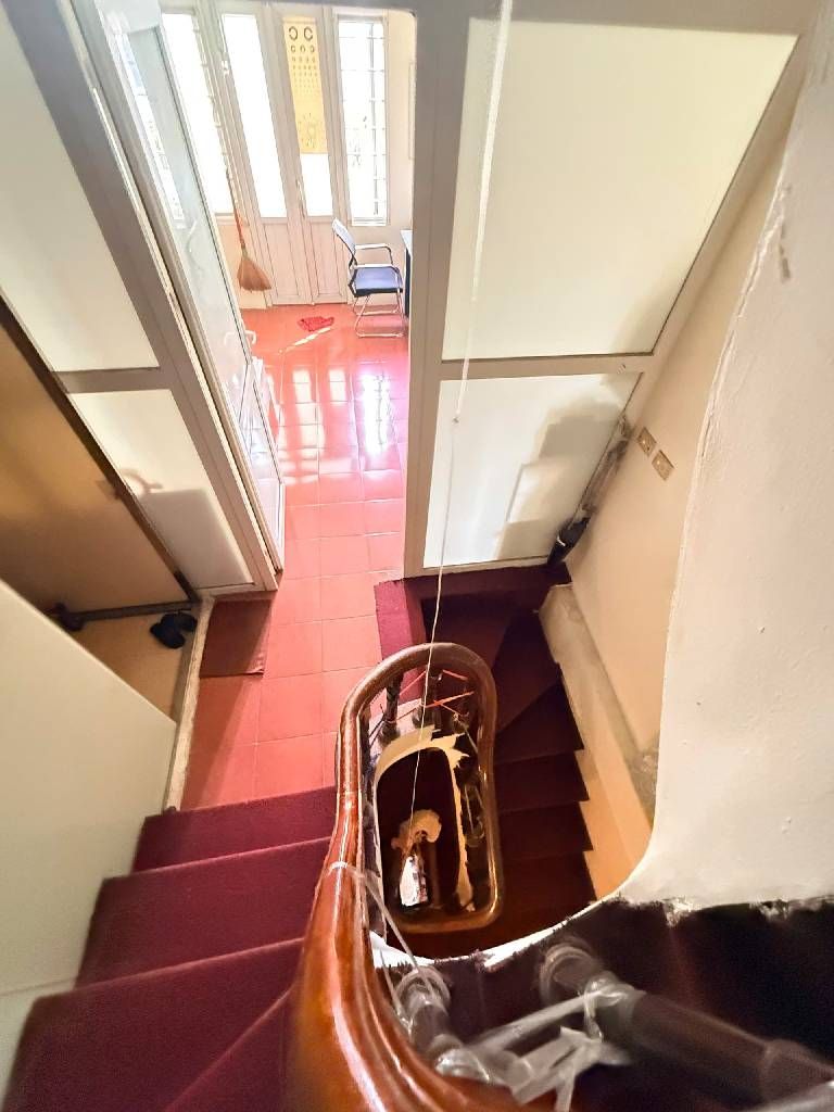 Bán nhà Mai Anh Tuấn - diện tích 16m2 5 tầng - ô tô tránh - giá 15,35 tỷ