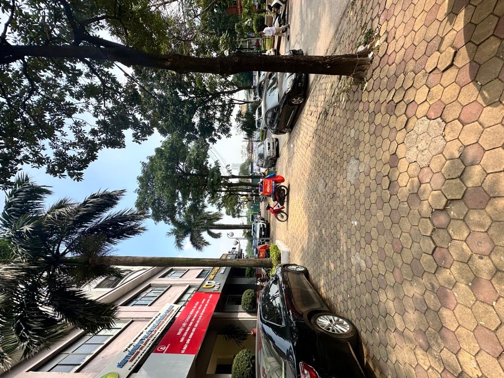 Bán nhà Nguyễn Cảnh Dị - diện tích 90.5m2 7 tầng - Lô góc 3 thoáng - giá 7,8 tỷ