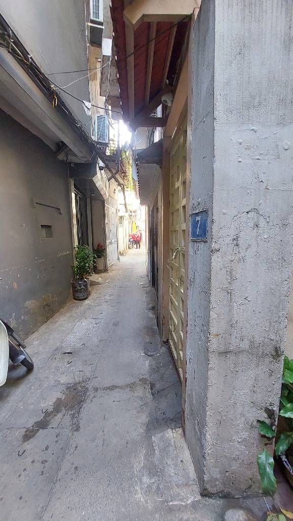 Bán nhà Trần Khát Chân - diện tích 53m2 6 tầng - gần ô tô - giá 14,7 tỷ