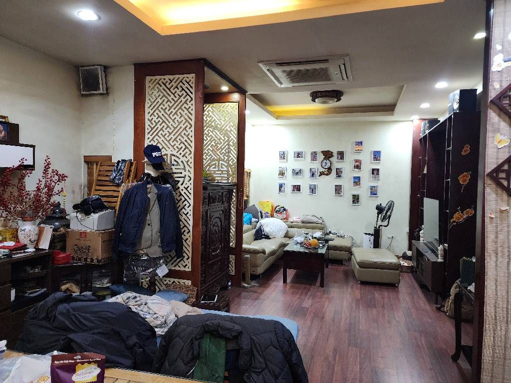 Bán nhà Phố 8/3 - diện tích 52.7m2 4 tầng - LÔ GÓC - VỈA HÈ - Ô TÔ TRÁNH - giá 16,5 tỷ