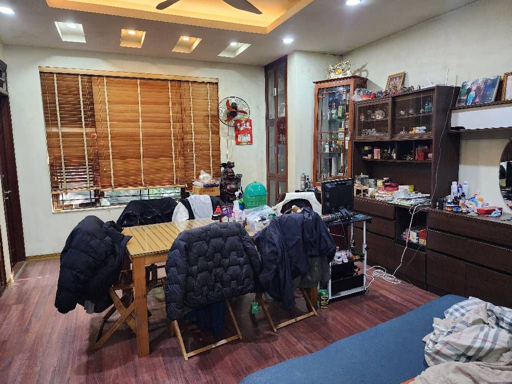 Bán nhà Phố 8/3 - diện tích 52.7m2 4 tầng - LÔ GÓC - VỈA HÈ - Ô TÔ TRÁNH - giá 16,5 tỷ