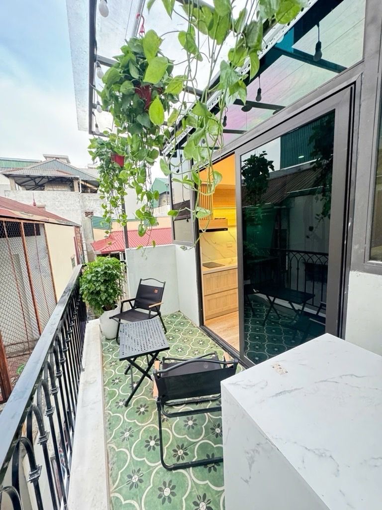 Bán nhà Tây Sơn - diện tích 35m2 6 tầng - Thang máy, cho thuê căn hộ dịch vụ - giá 11,6 tỷ