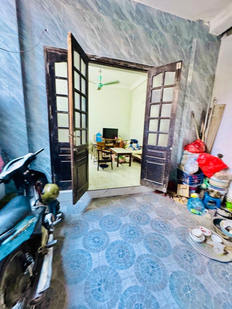 Bán nhà Lĩnh Nam - diện tích 65m2 3 tầng - Hiếm hiếm - giá 7,0 tỷ