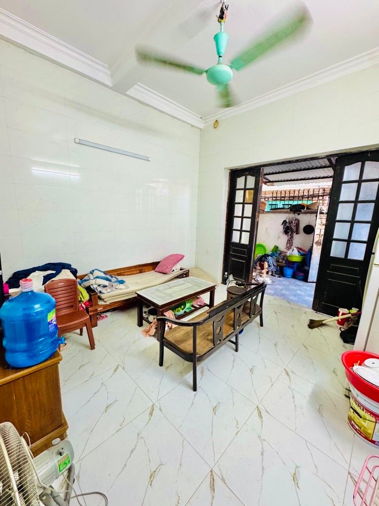 Bán nhà Lĩnh Nam - diện tích 65m2 3 tầng - Hiếm hiếm - giá 7,0 tỷ