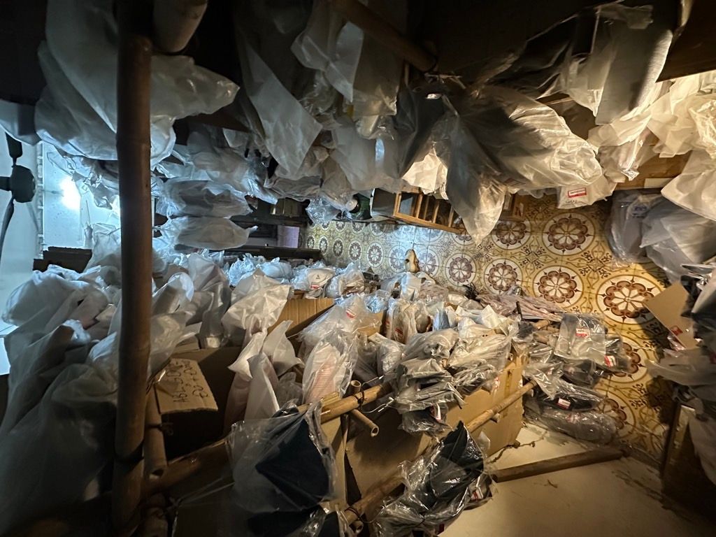 Bán nhà Chùa Vua - diện tích 23m2 2 tầng - Vị trí nhà cực đẹp, cách 1 nhà là mặt phố - giá 6,7 tỷ