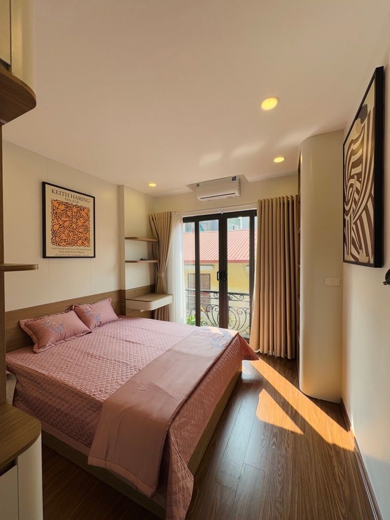 Bán nhà Phố chợ Khâm Thiên - diện tích 40m2 6 tầng - Kinh doanh sầm uất - giá 13,8 tỷ