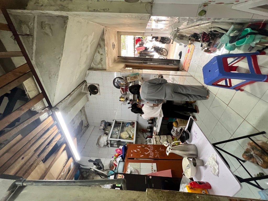 Bán nhà Lãng Yên - diện tích 40m2 1 tầng - mặt phố - giá 3,7 tỷ