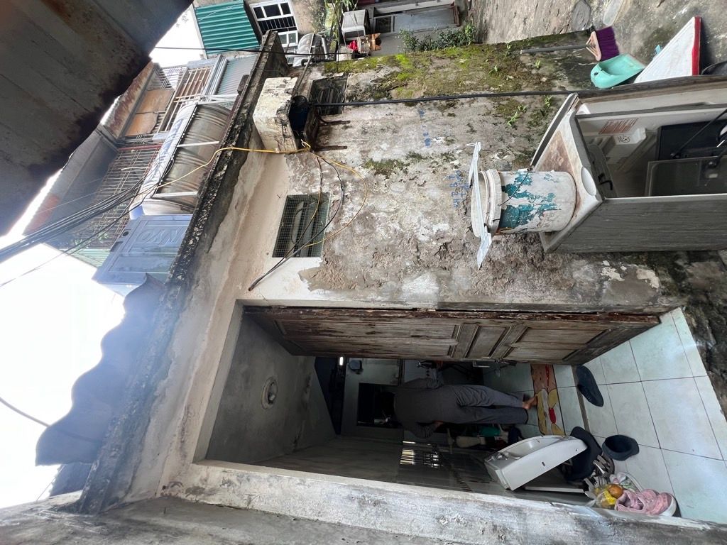 Bán nhà Lãng Yên - diện tích 40m2 1 tầng - mặt phố - giá 3,7 tỷ