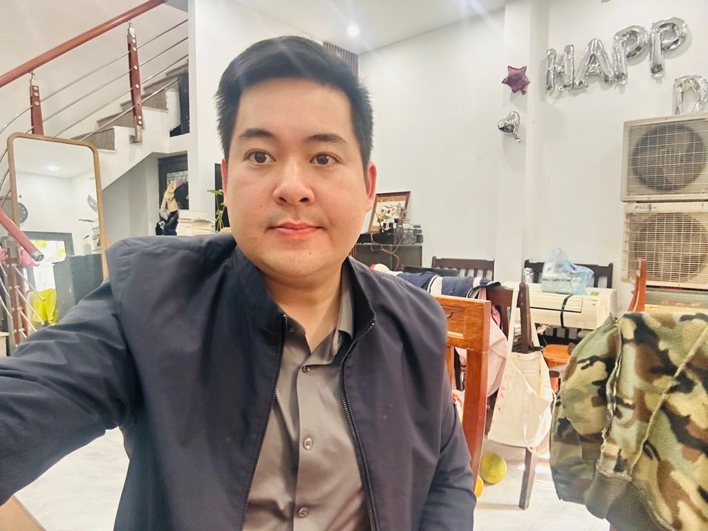 Bán nhà Nguyễn Xiển - diện tích 152m2 3 tầng - Đất xen kẹt - giá 10,6 tỷ