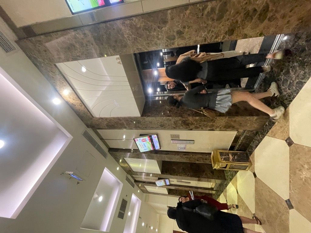 Bán nhà KĐT Time City - diện tích 124m2 48 tầng - Căn hộ hạng sang - giá 19,9 tỷ