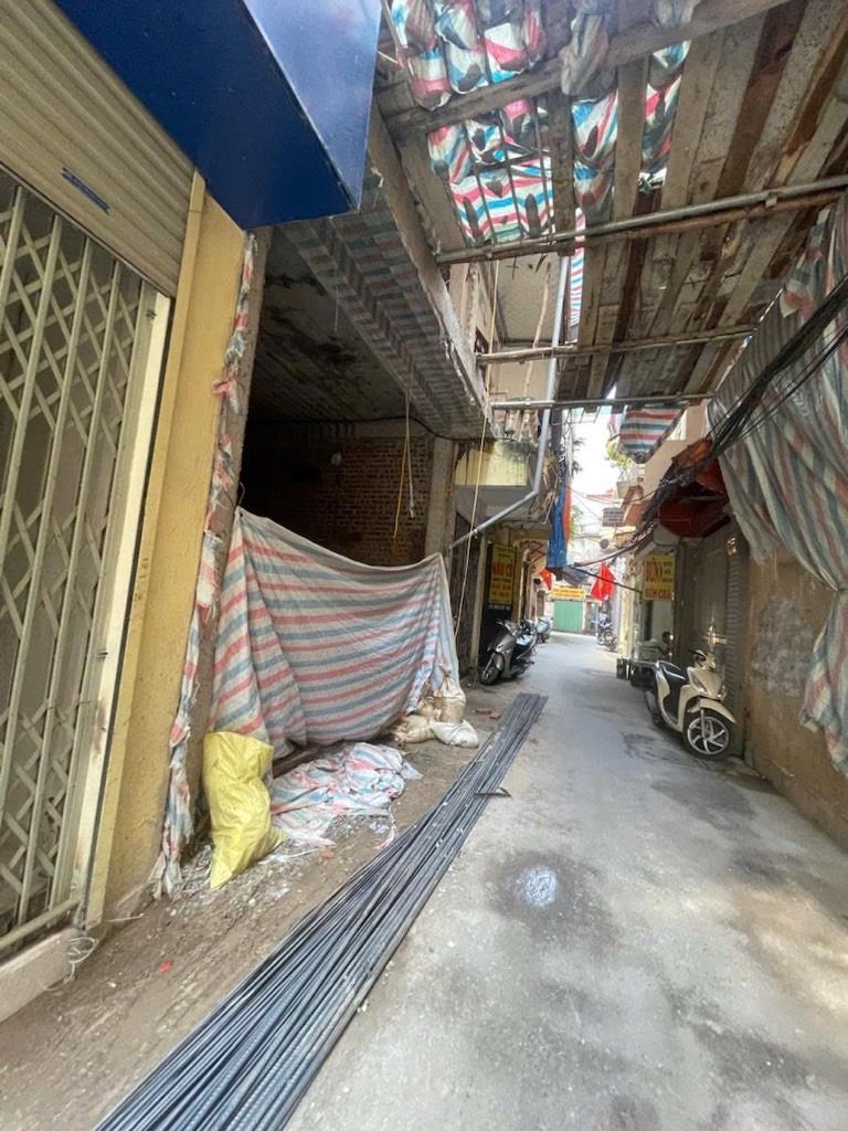 Bán nhà Trưởng Chinh - diện tích 53.6m2 8 tầng - Ngõ ba gác phóng vù vù - giá 22,5 tỷ