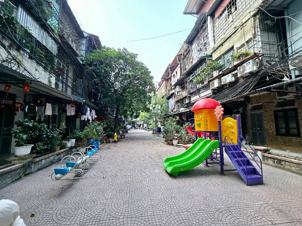 Bán nhà Kim Liên - diện tích 80m2 1 tầng - Nhà đẹp, trung tâm Đống Đa - giá 5,4 tỷ