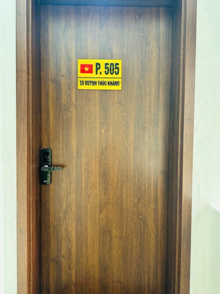 Bán nhà Huỳnh Thúc Kháng - diện tích 37,5m2 1 tầng - nhà đẹp 3 ngủ - giá 4,99 tỷ