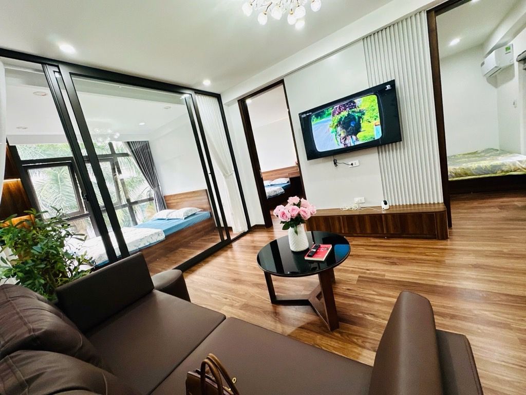 Bán nhà Huỳnh Thúc Kháng - diện tích 37,5m2 1 tầng - nhà đẹp 3 ngủ - giá 4,99 tỷ