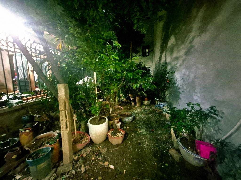 Bán nhà Ô Đồng Lầm - diện tích 40m2 1 tầng - Ô tô tránh - giá 12,8 tỷ