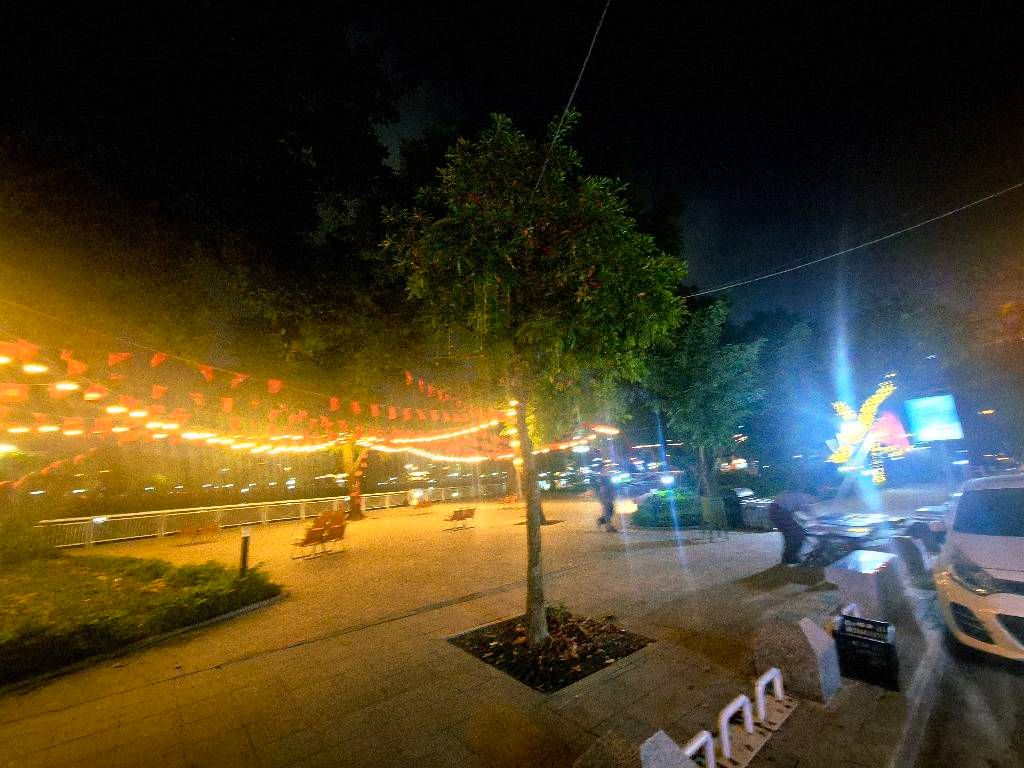 Bán nhà Ô Đồng Lầm - diện tích 40m2 1 tầng - Ô tô tránh - giá 12,8 tỷ