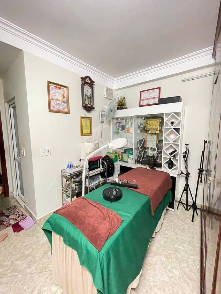 Bán nhà Nguyễn Chính - diện tích 30m2 5 tầng - ô tô tránh - giá 7,45 tỷ