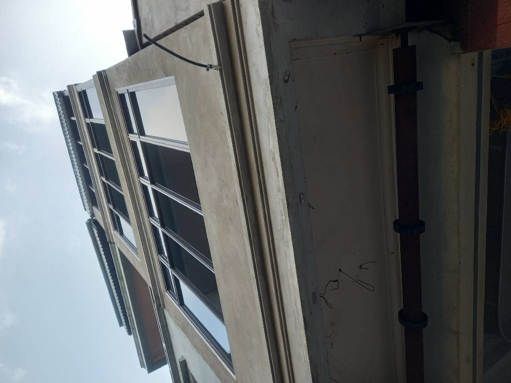 Bán nhà Vĩnh Hưng - diện tích 37.3m2 4 tầng - Ngõ trước nhà thẳng xe 3 gác - giá 8 tỷ