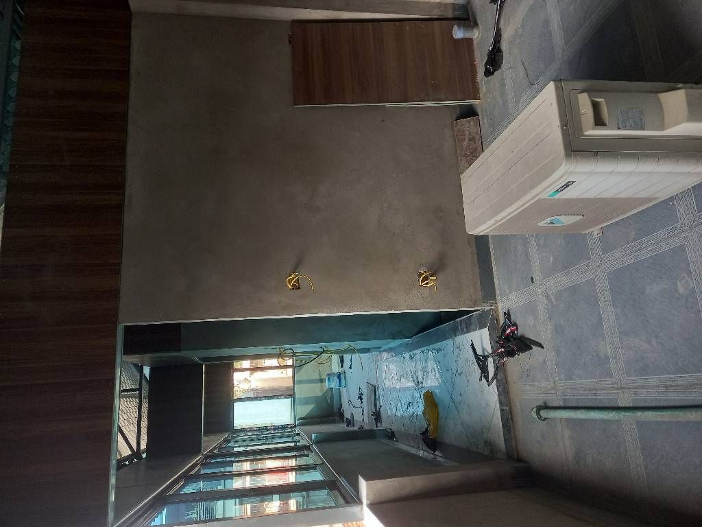 Bán nhà Vĩnh Hưng - diện tích 37.3m2 4 tầng - Ngõ trước nhà thẳng xe 3 gác - giá 8 tỷ