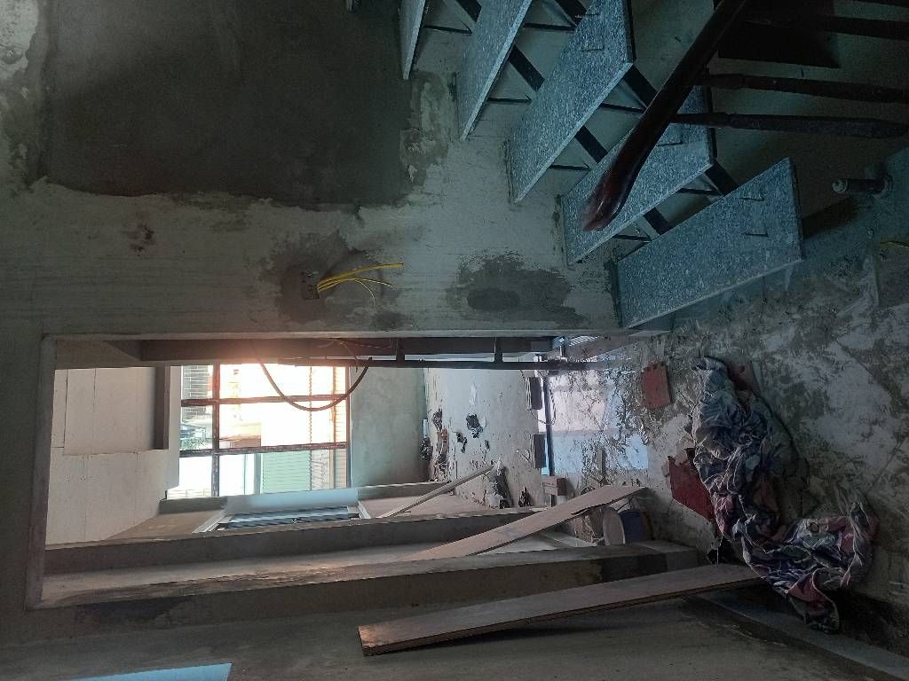 Bán nhà Vĩnh Hưng - diện tích 37.3m2 4 tầng - Ngõ trước nhà thẳng xe 3 gác - giá 8 tỷ