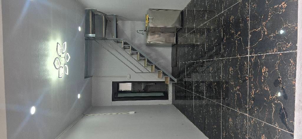 Bán nhà Tân Khai - diện tích 15,7m2 2 tầng - Ngõ 3 gác tránh - giá 1,14 tỷ