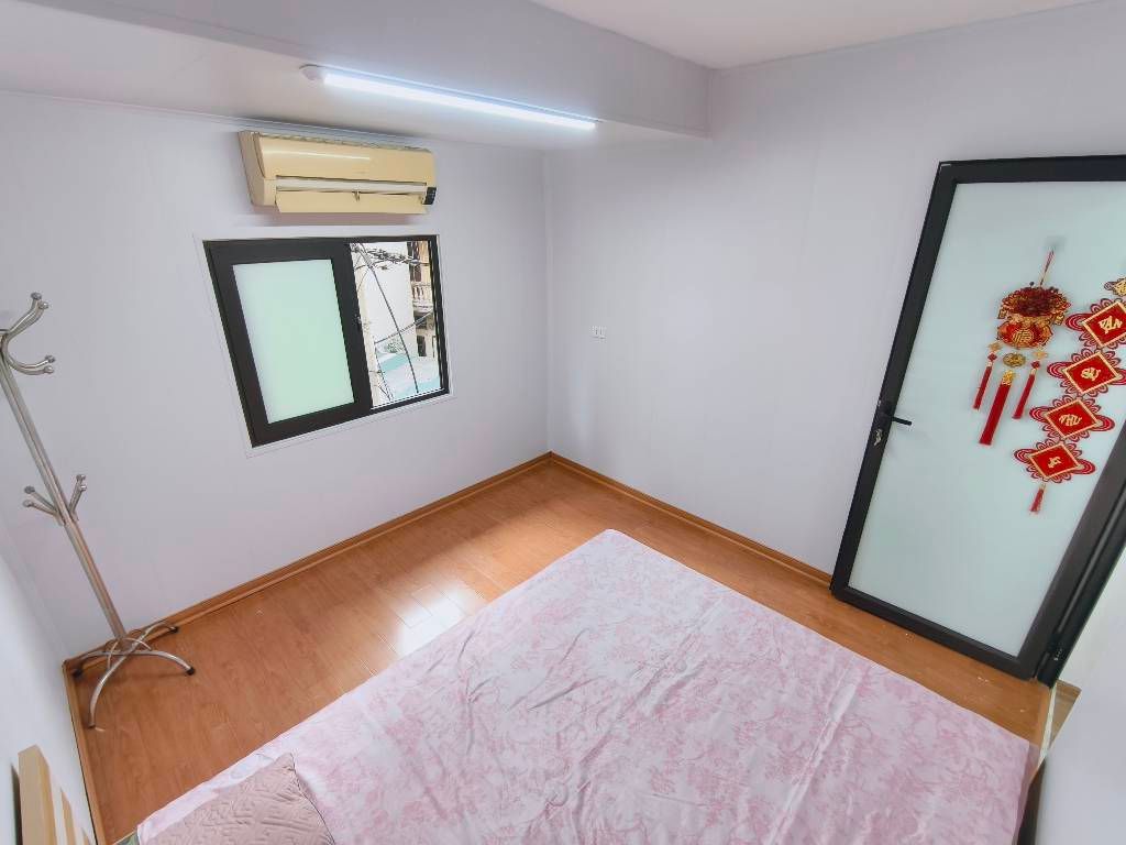 Bán nhà Nguyễn Trãi - diện tích 40.6m2 1 tầng - gần Royal City - giá 4,9 tỷ