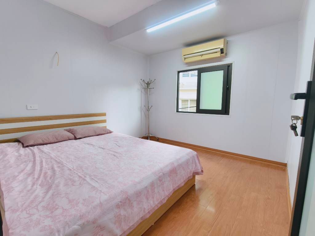 Bán nhà Nguyễn Trãi - diện tích 40.6m2 1 tầng - gần Royal City - giá 4,9 tỷ