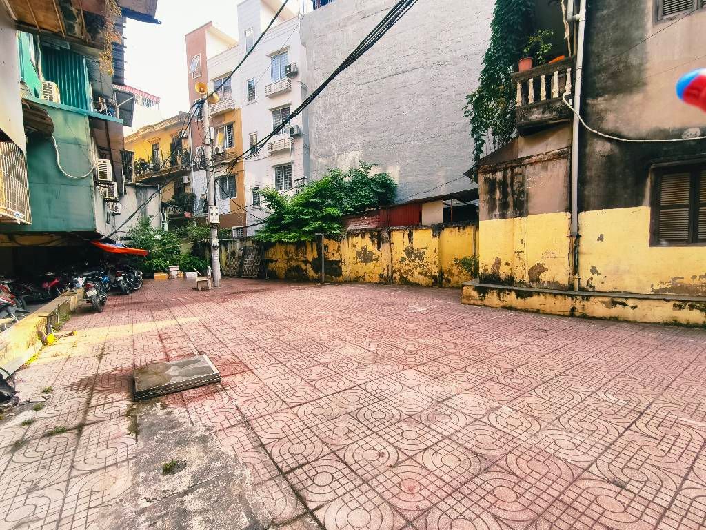 Bán nhà Nguyễn Trãi - diện tích 40.6m2 1 tầng - gần Royal City - giá 4,9 tỷ