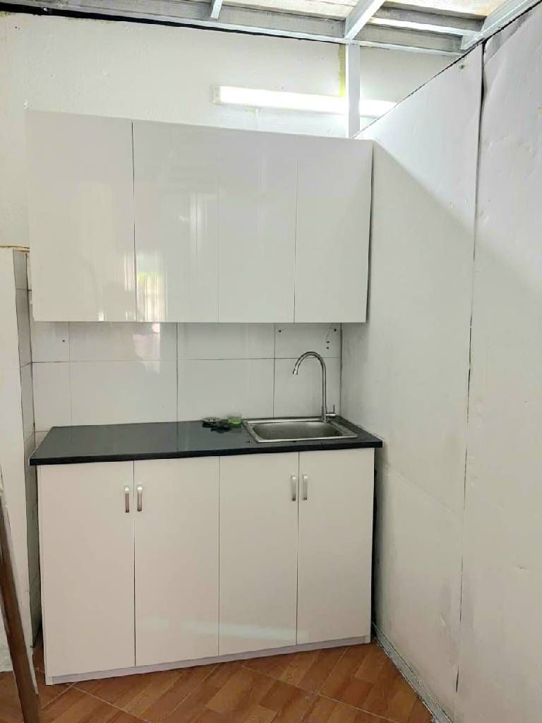 Bán nhà Nguyễn Khoái - diện tích 48m2 1 tầng - ô tô tránh - giá 3,6 tỷ