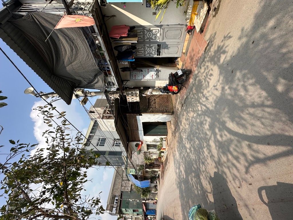 Bán nhà Nguyễn Khoái - diện tích 34m2 2 tầng - Lô góc mặt phố, đường ô tô tránh - giá 3,55 tỷ