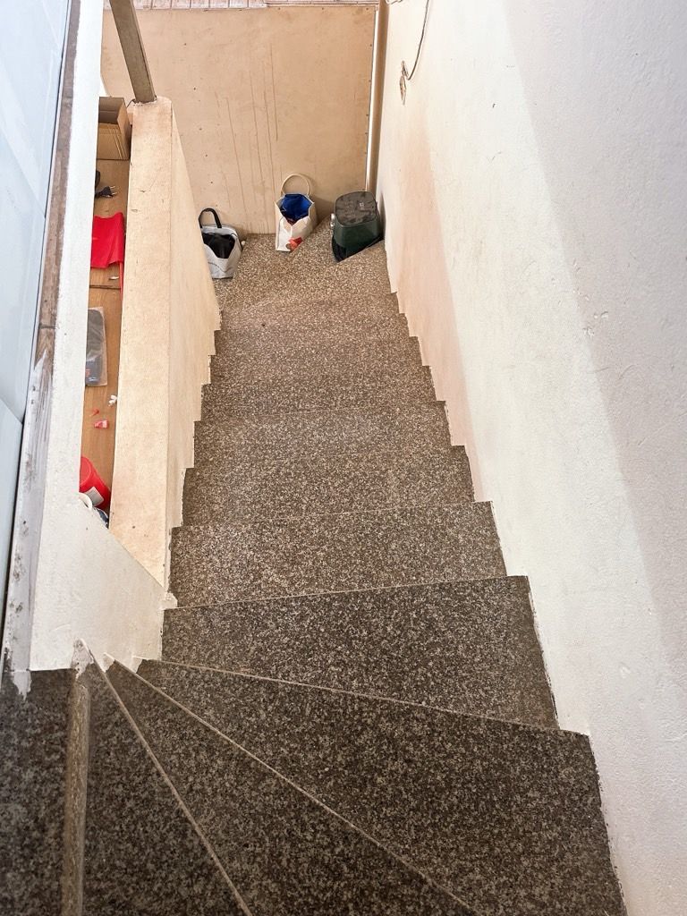 Bán nhà Nguyễn Khoái - diện tích 34m2 2 tầng - Lô góc mặt phố, đường ô tô tránh - giá 3,55 tỷ