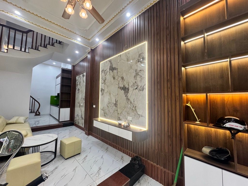 Bán nhà Nam Dư - diện tích 30m2 4 tầng - ô tô gần nhà - giá 7,5 tỷ