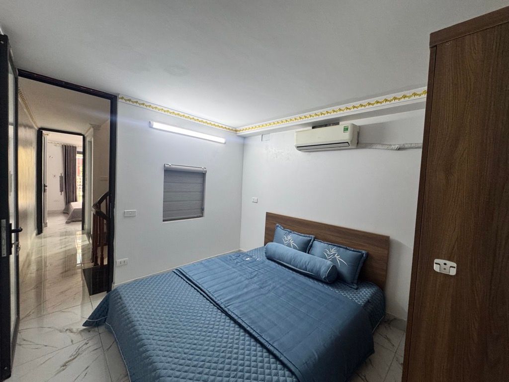 Bán nhà Nam Dư - diện tích 30m2 4 tầng - ô tô gần nhà - giá 7,5 tỷ