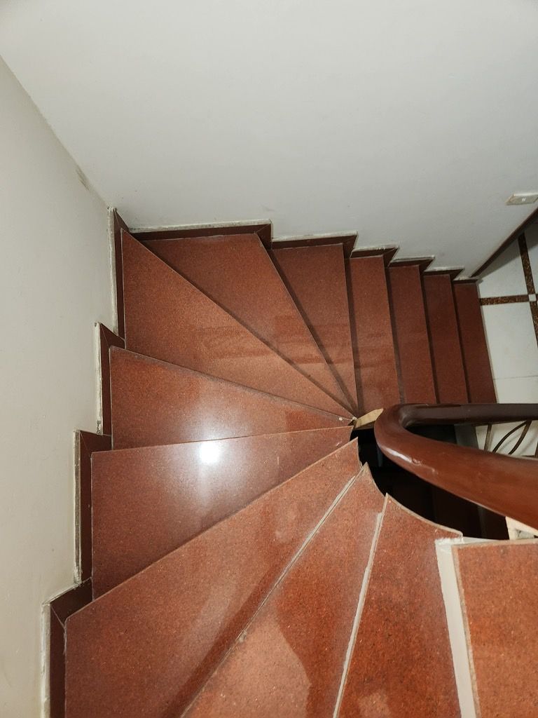 Bán nhà Vĩnh Hưng - diện tích 30m2 5 tầng - Ô tô đỗ cửa - giá 8,9 tỷ