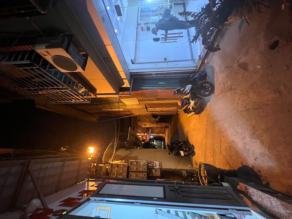 Bán nhà Vĩnh Hưng - diện tích 30m2 5 tầng - Ô tô đỗ cửa - giá 8,9 tỷ