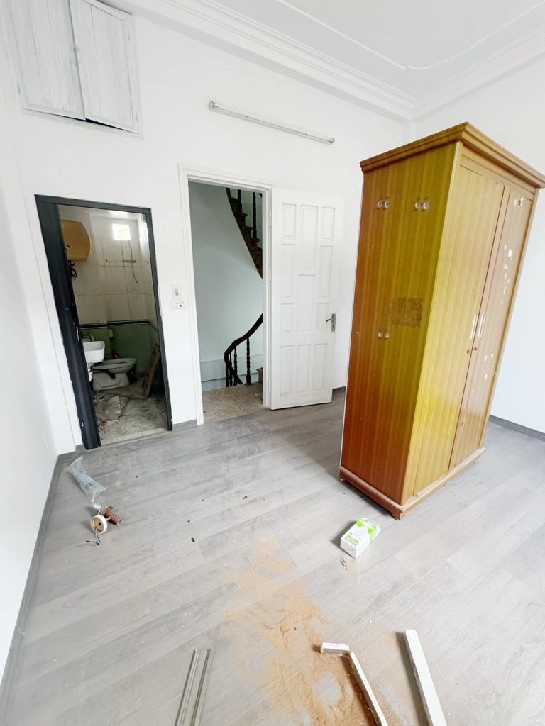 Bán nhà Vĩnh Hưng - diện tích 23,6m2 5 tầng - Nhà dân xây chắc chắn đẹp thiết kế đủ công năng - giá 4,6 tỷ