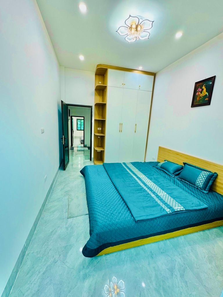 Bán nhà Lĩnh Nam - diện tích 44m2 3 tầng - nhà mới full nội thất - giá 3,5 tỷ