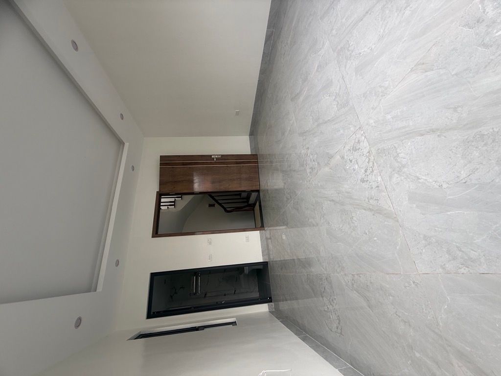 Bán nhà Nguyễn Văn Viên - diện tích 31m2 5 tầng - Lô góc - giá 8,15 tỷ