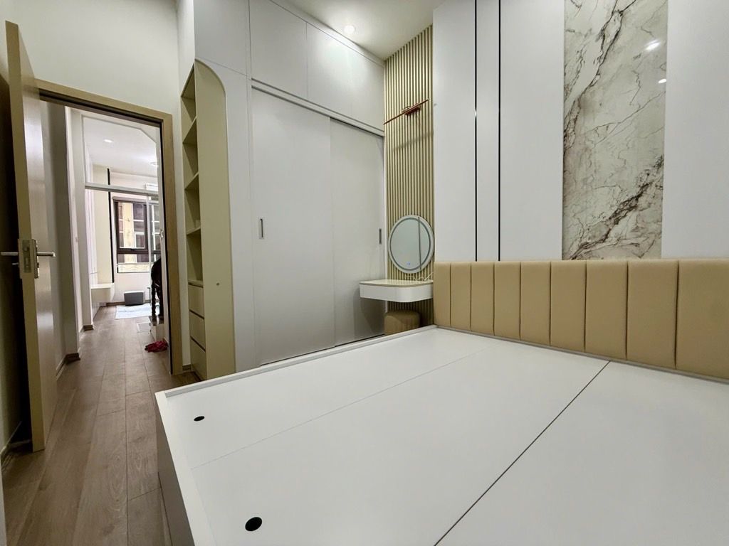 Bán nhà Thái Hà - diện tích 27m2 4 tầng - Ô TÔ ĐỖ SÁT CỬA - giá 10,3 tỷ