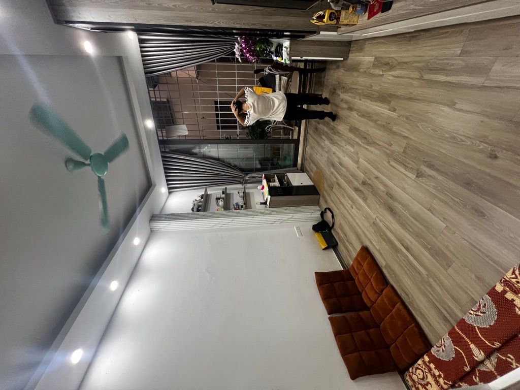 Bán nhà Đầm Trấu - diện tích 34m2 4 tầng - ô tô đỗ cửa - giá 15 tỷ