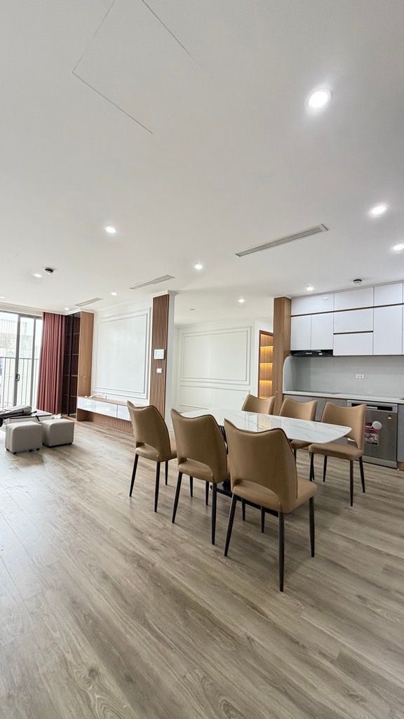 Bán nhà Nguyễn Tuân - diện tích 123m2 1 tầng - Căn góc tiêu chuẩn - giá 14,5 tỷ