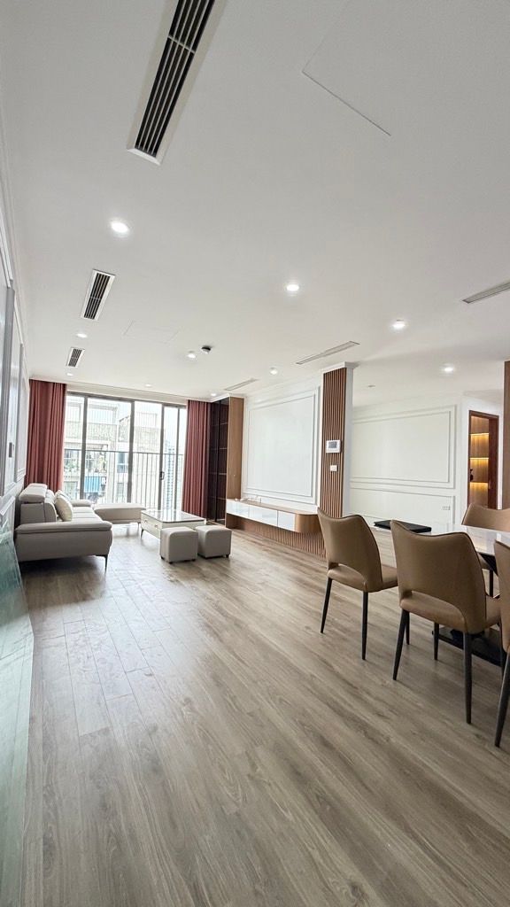 Bán nhà Nguyễn Tuân - diện tích 123m2 1 tầng - Căn góc tiêu chuẩn - giá 14,5 tỷ