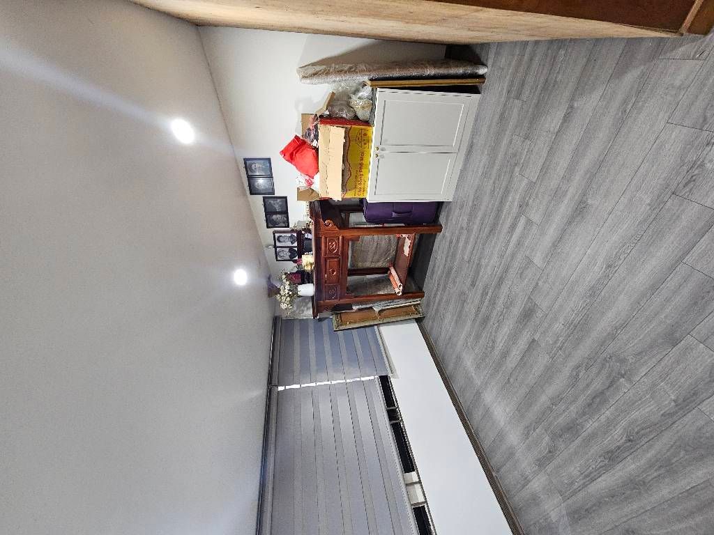 Bán nhà Minh Khai - diện tích 105m2 2 tầng - Căn hộ tập thể 381 - giá 7,38 tỷ