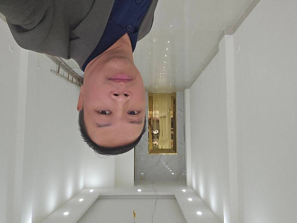 Bán nhà Đầm Trấu - diện tích 46m2 6 tầng - Thang máy hiện đại - giá 23,6 tỷ