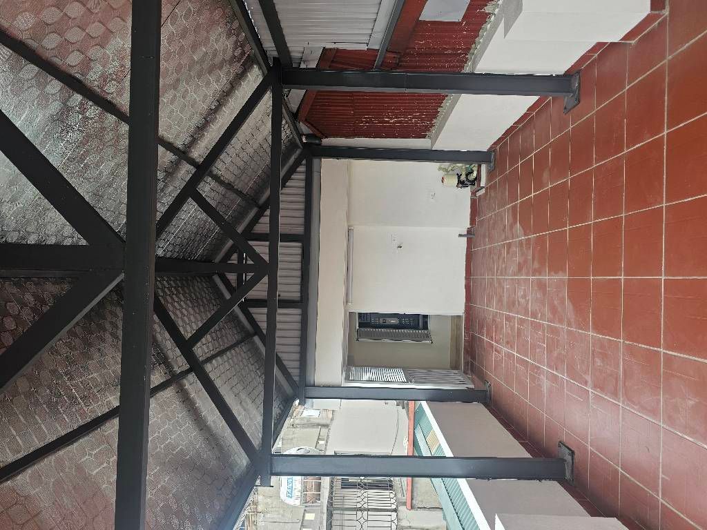 Bán nhà Đầm Trấu - diện tích 46m2 6 tầng - Thang máy hiện đại - giá 23,6 tỷ