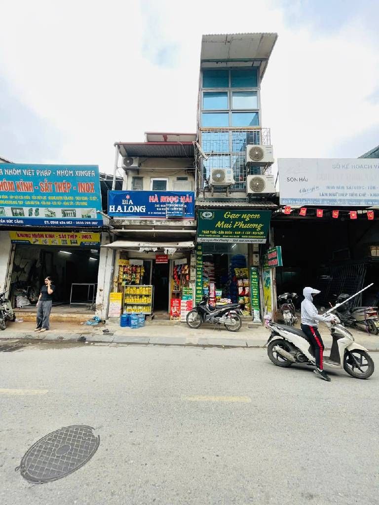 Bán nhà Nguyễn Đức Cảnh - diện tích 75m2 3 tầng - Mặt phố kinh doanh sầm uất - giá 24 tỷ