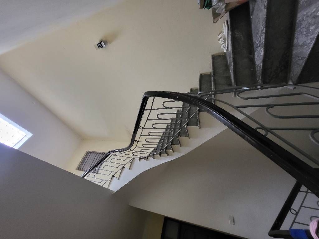 Bán nhà Nguyễn Văn Viên - diện tích 97,9m2 2 tầng - gần ô tô - giá 23 tỷ