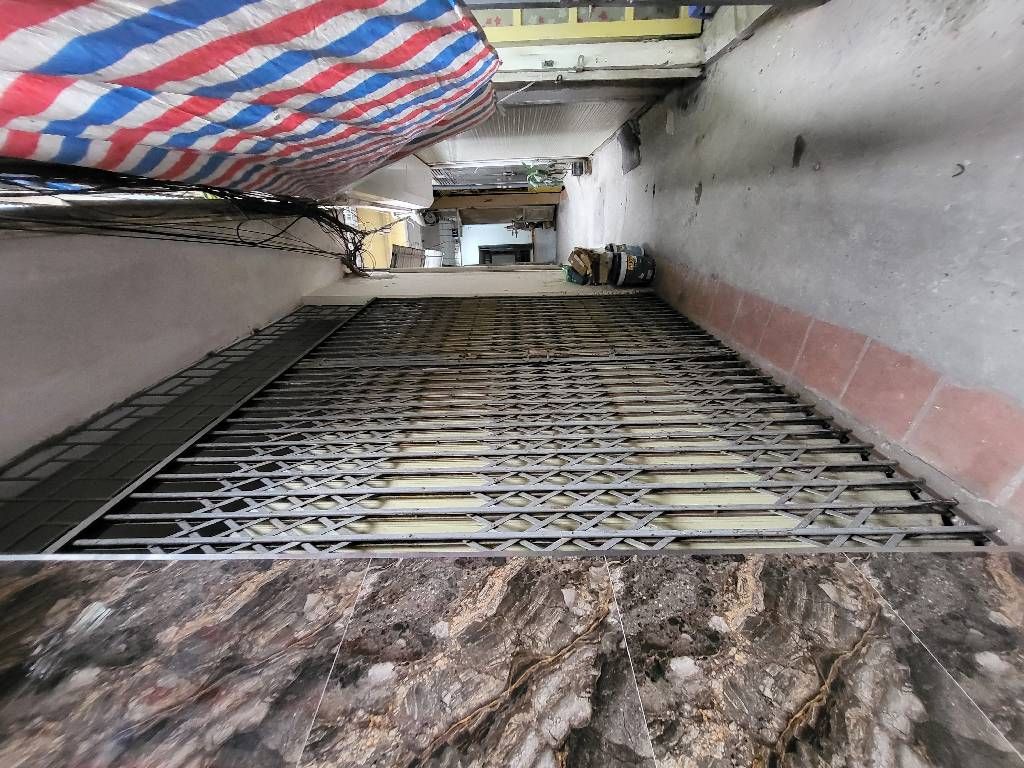 Bán nhà Nguyễn Văn Viên - diện tích 97,9m2 2 tầng - gần ô tô - giá 23 tỷ