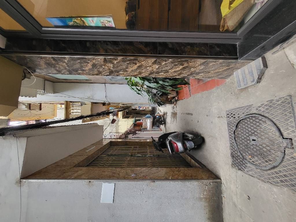 Bán nhà Nguyễn Văn Viên - diện tích 97,9m2 2 tầng - gần ô tô - giá 23 tỷ